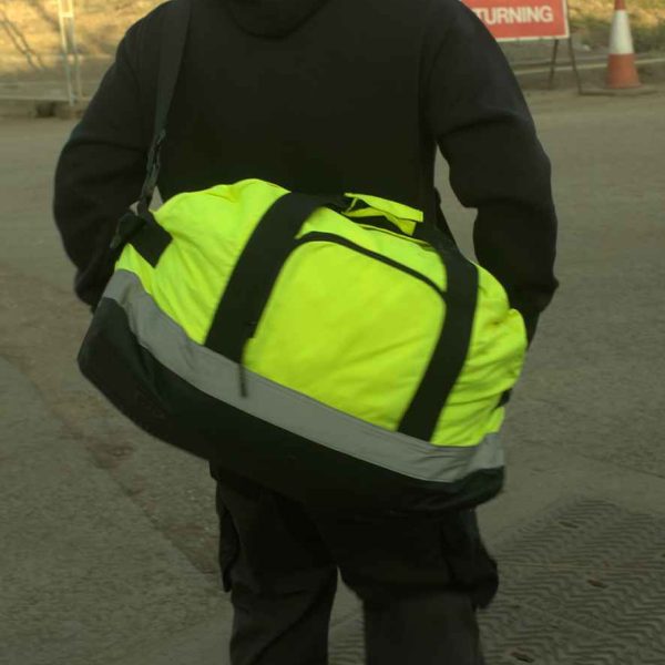 YK501 Yoko Hi-Vis Seattle Holdall